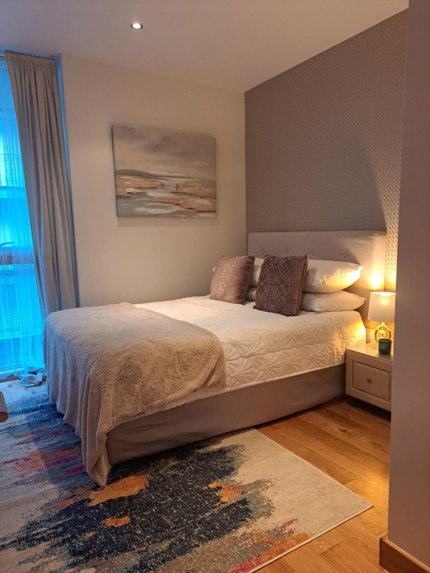 Modern Dublin City Centre 외부 사진
